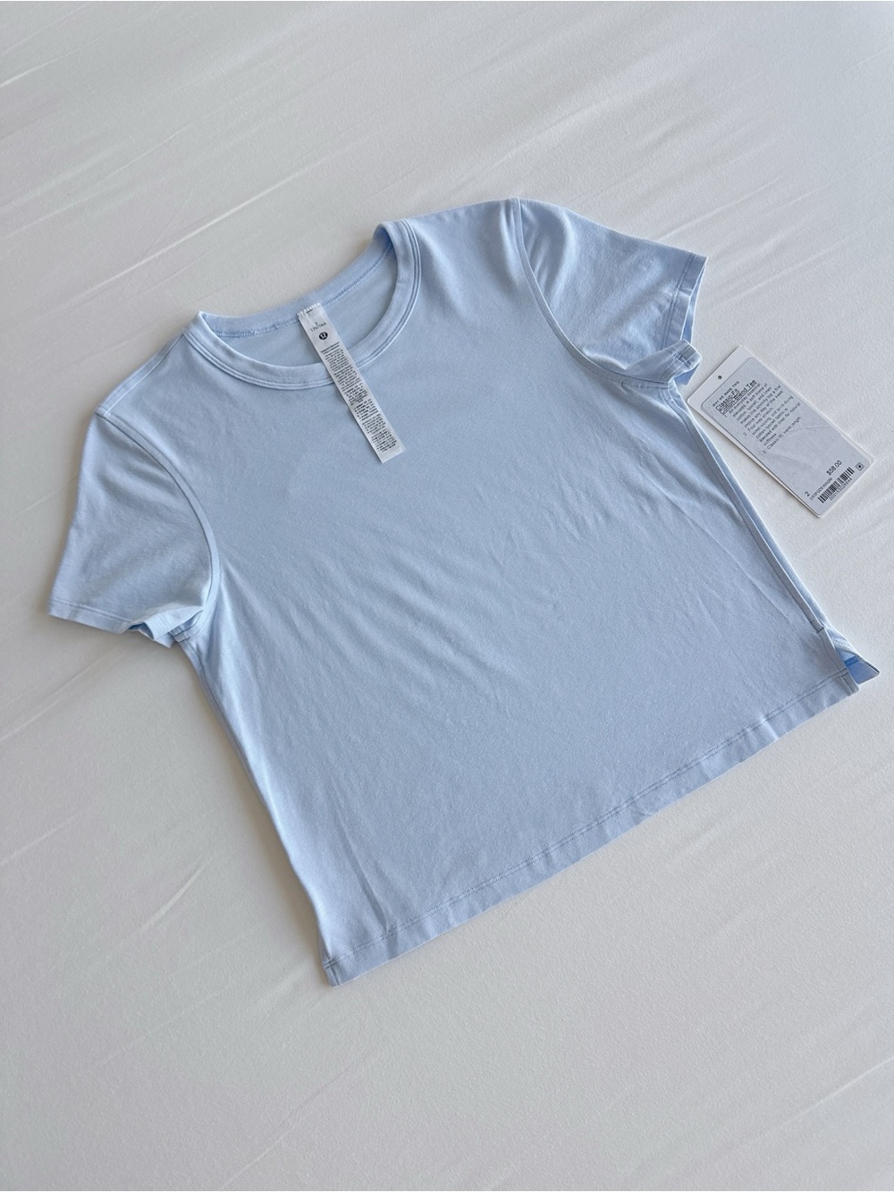lululemon Classic-Fit Cotton-Blend Tee Windmill Size 2 NWOT (Asia Exclusive)